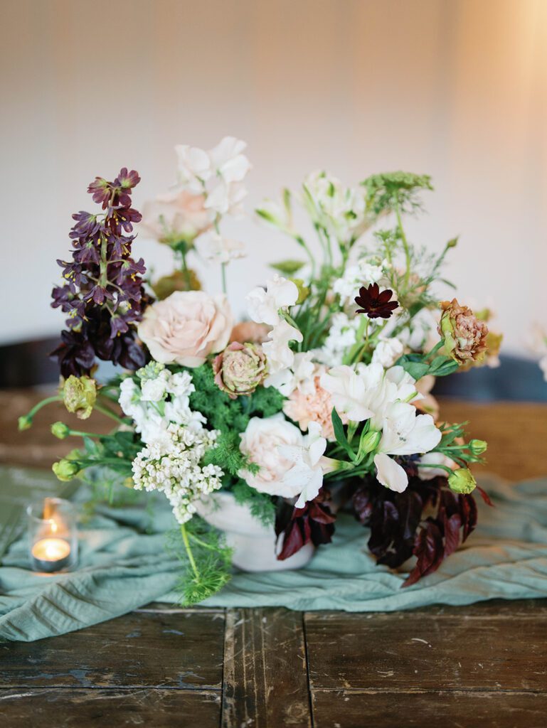 2025 Wedding Trends - Minimal greenery and whimsical florals by The Bloom of Time